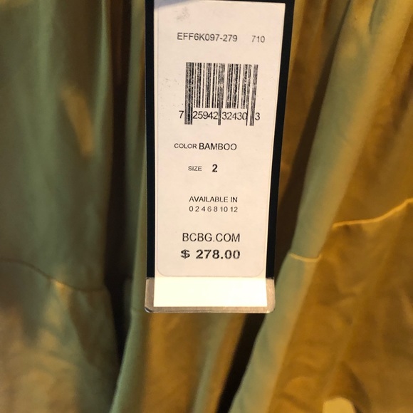 BCBG Dress Brand New - Picture 4 of 6
